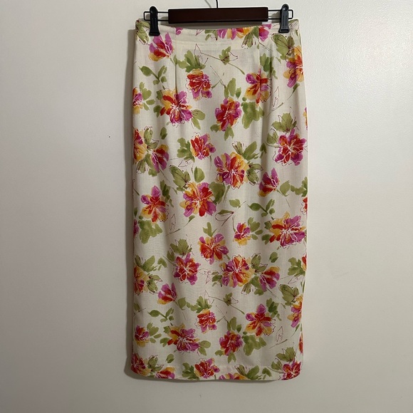 Napa Valley Petites Dresses & Skirts - Vintage Napa Valley Petites Pink/Orange/Olive Print on Cream Maxi Skirt, Sz 12P